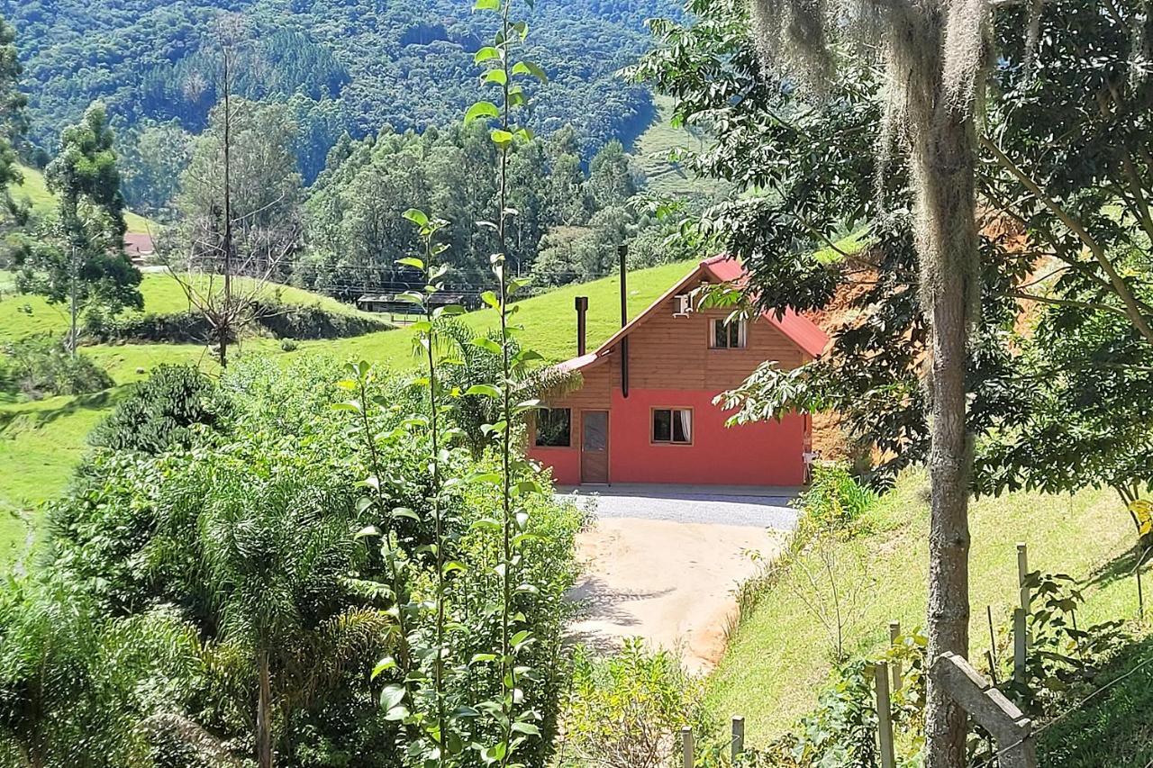 Villa Chalé imerso na Natureza! à Sao Bonifacio Extérieur photo