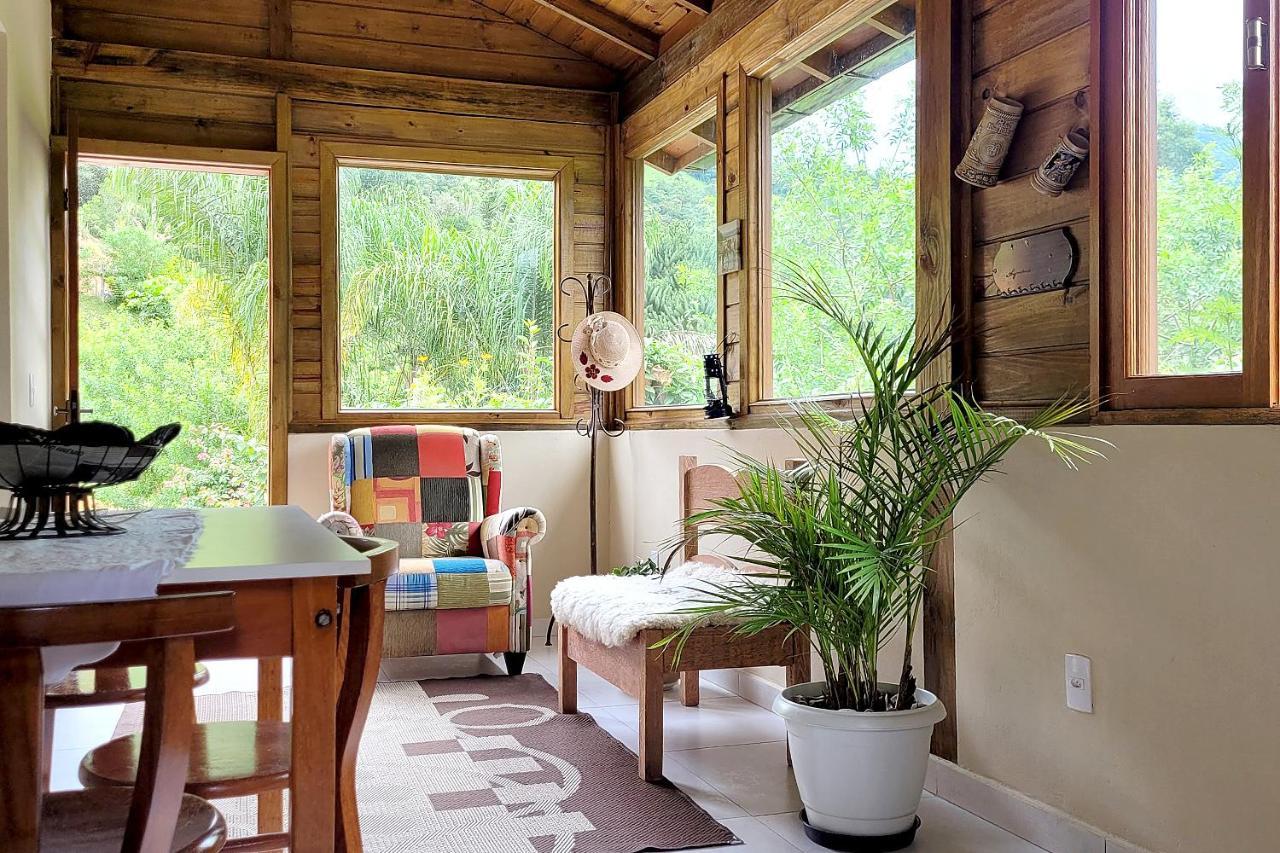 Villa Chalé imerso na Natureza! à Sao Bonifacio Extérieur photo